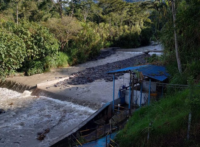 Pese al material de arrastre, bocatomas Combeima y Cay están habilitadas