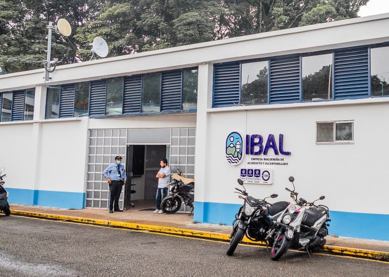 No se deje engañar, en el IBAL no están contratando personal