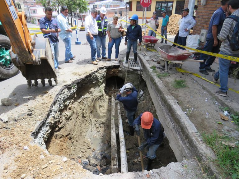 Con obras en Belén inició contrato de emergencias de alcantarillado del IBAL