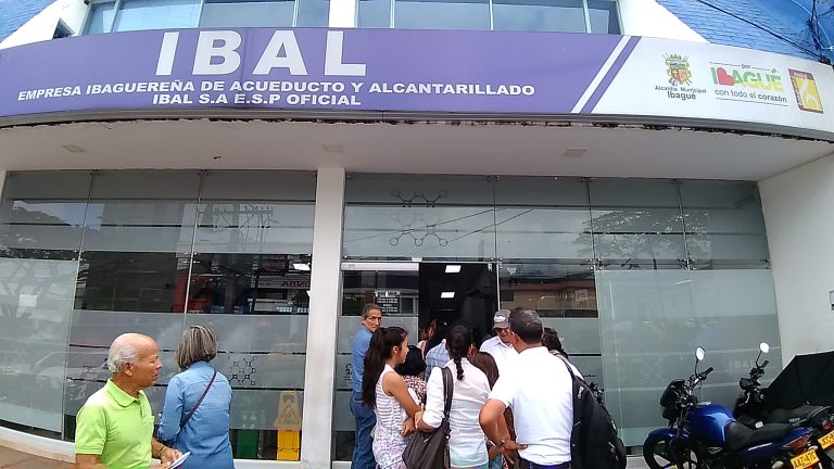 Conoce los puntos de atención que el IBAL tiene a disposición de los clientes y usuarios para atender la solicitud de servicios o PQR (Peticiones, quejas y Reclamos)