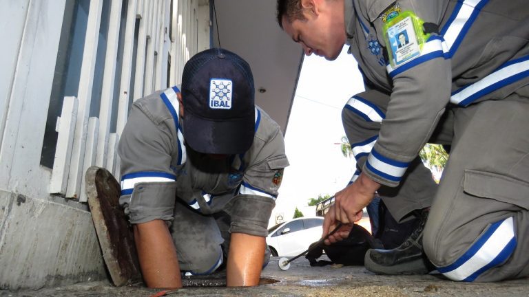 Ibal inició operativos de suspensión a usuarios con deudas millonarias