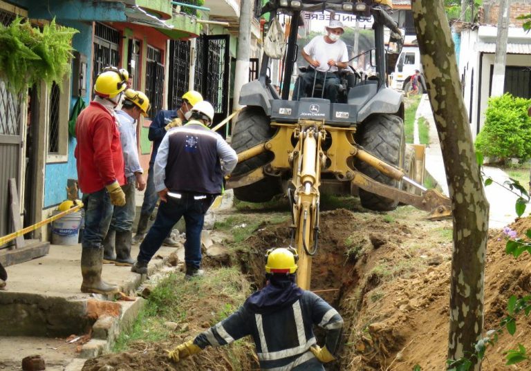 Avanza el proceso que permitirá mejorar nuestras redes en estado crítico. 🏗️🛣️⚒️