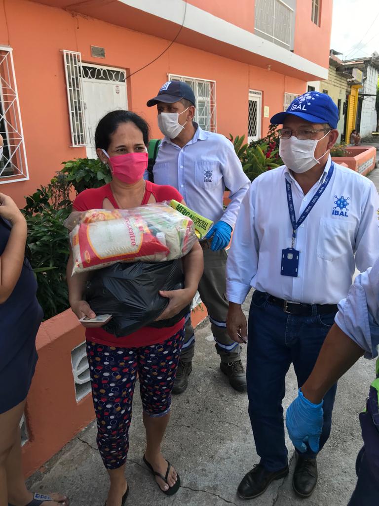 🤝🏻🤗Gracias a tu aporte llegamos con nuestro “Banco de Alimentos Ibal”, a familias vulnerables de la ciudad.