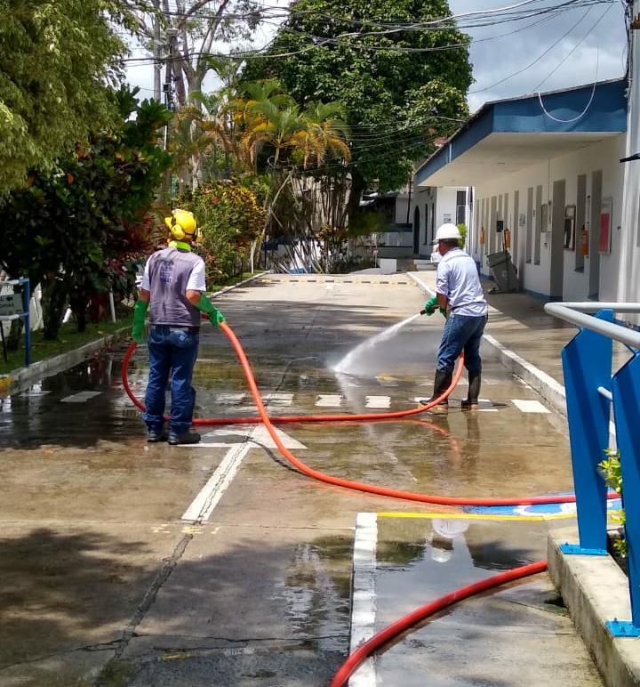 Se realiza limpieza y desinfección en las instalaciones del Ibal.