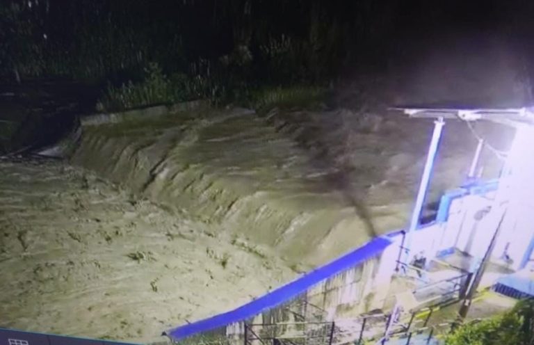 Por intensas lluvias, servicio de agua presentará intermitencia