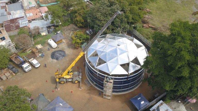 IBAL finalizó la instalación del tanque sur del Acueducto Complementario