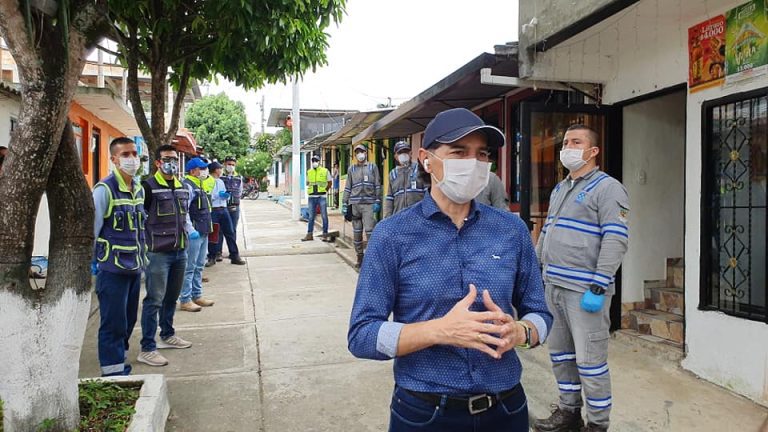 Estamos con las comunidades vulnerables. 🤝🏻👷🏻‍♂️🥫