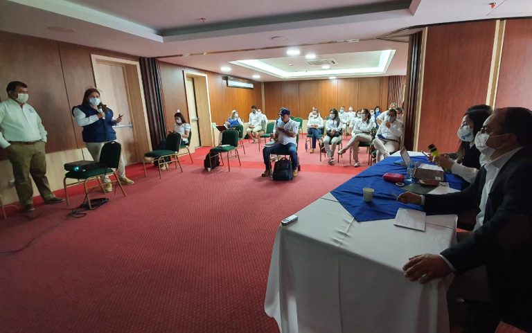 ✍🏼 Verificamos el avance de las metas institucionales durante nuestro Comité de Gerencia.