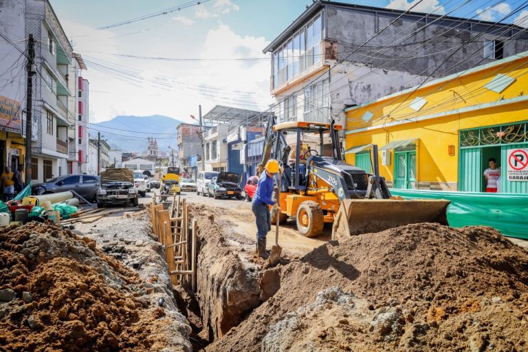 ¡Estamos cambiando redes! Modernizamos el alcantarillado en La Sorbona y El Carmen