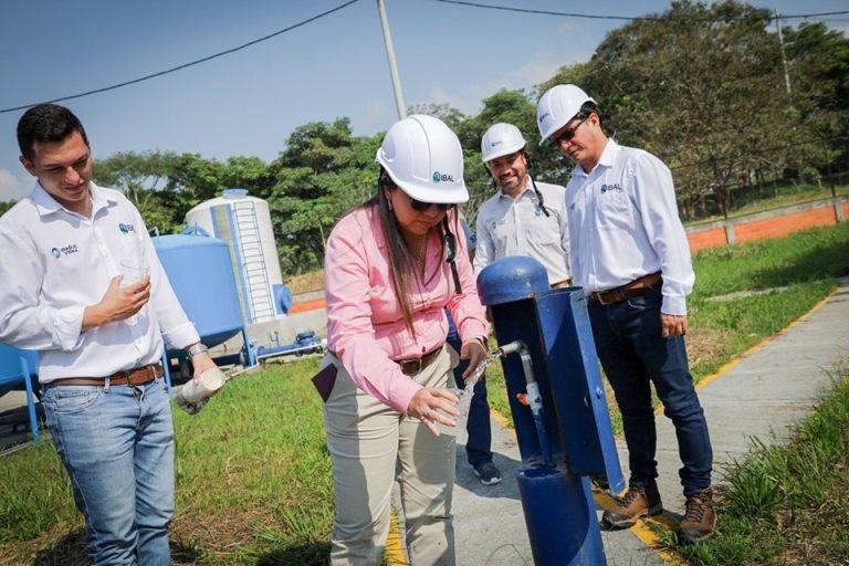 Empresas AA invitan a los candidatos a fortalecer sus compromisos con el agua