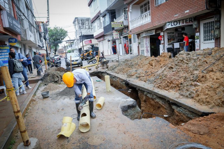 ‘IbalContigo´ moderniza alcantarillado en Ambalá, Castellana, Villa Pinzón y Ricaurte