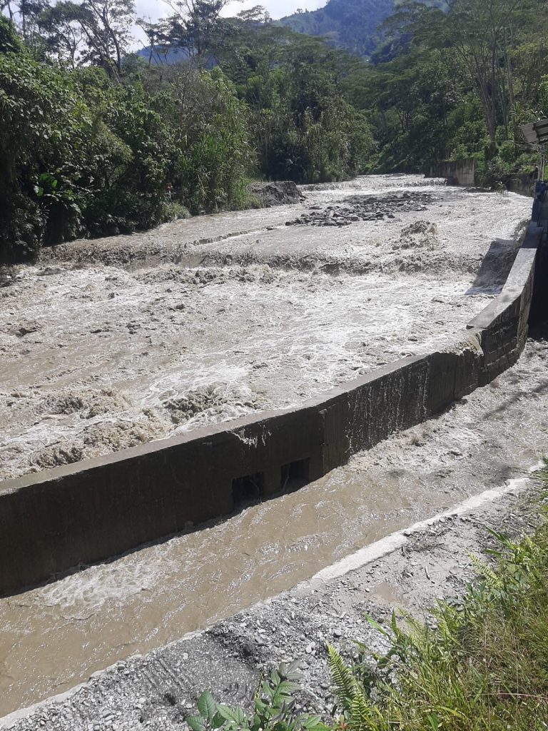 IBAL trabaja en el restablecimiento del suministro de agua