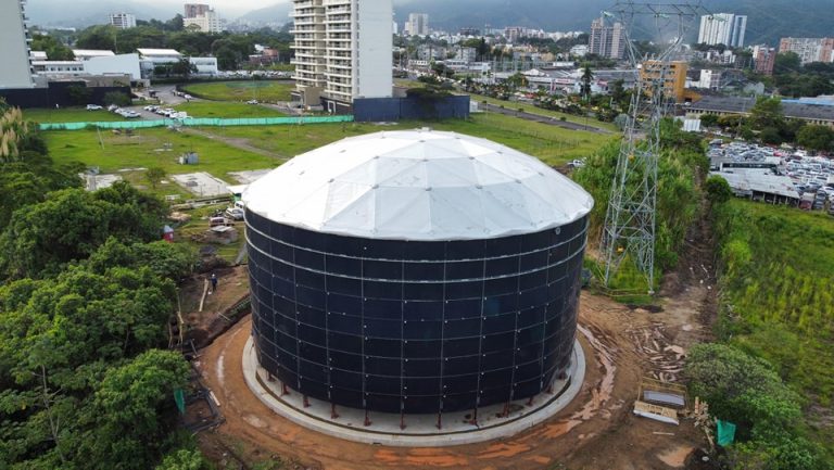 ¡Imparables! Así están las obras del tanque Zona Industrial