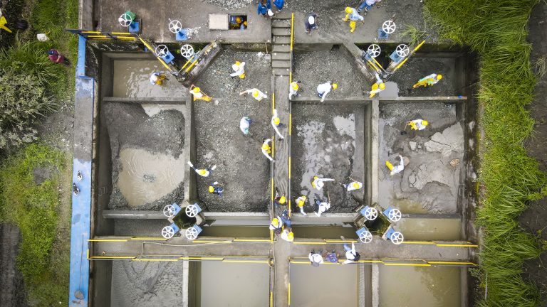 Trabajamos desde hace más de 20 horas para restablecer el servicio de agua en Ibagué