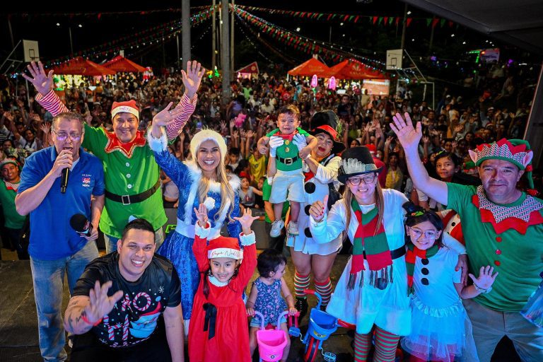 Alcaldesa celebró con regalos y espíritu de Navidad en Arboleda del Campestre