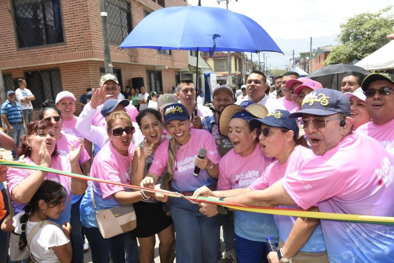 Combo 3×1 de la Alcaldía y el IBAL cumple un año transformando vías en beneficio de la comunidad