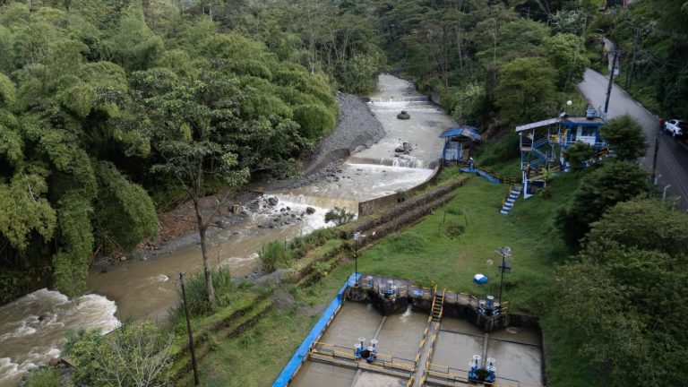 Lluvias en la parte alta de la cuenca del rio Combeima podría afectar suministro de agua en Ibagué